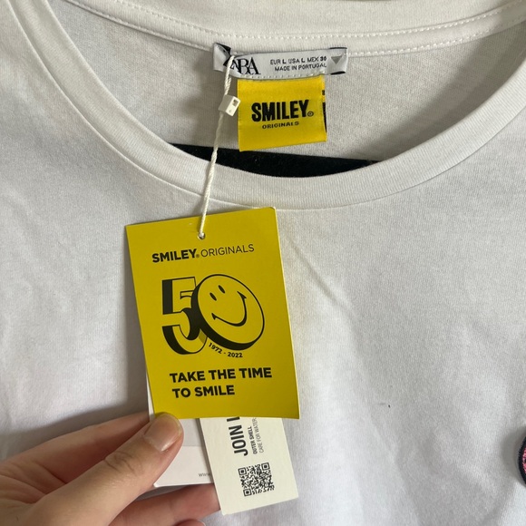 Ladies Zara x Smiley Originals - Picture 3 of 3